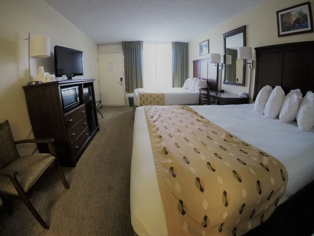 Days Inn by Wyndham Frederick 22/45