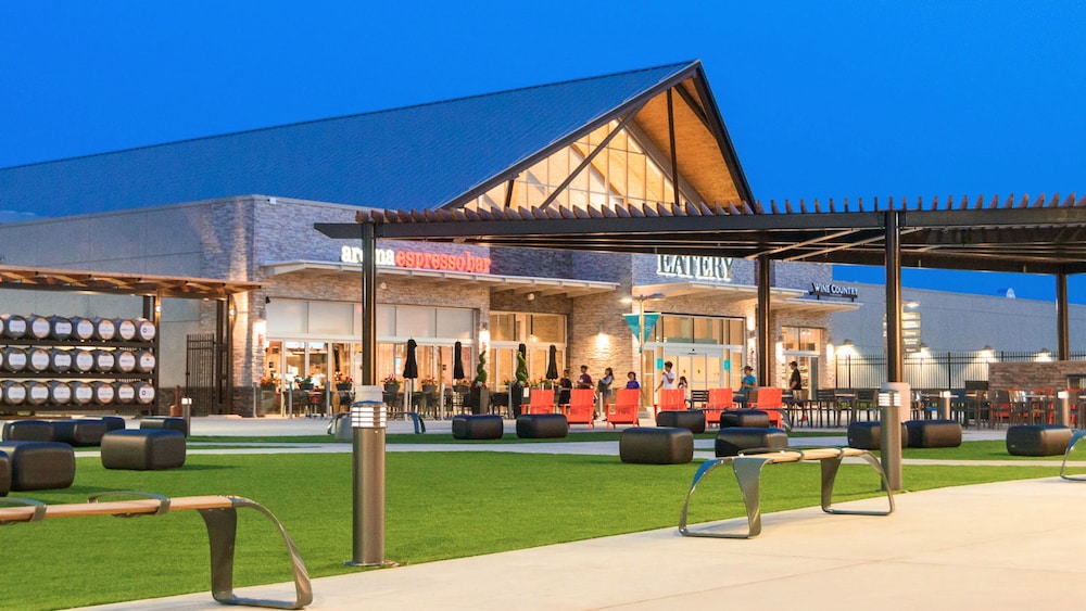STAYBRIDGE SUITES NIAGARA-ON-THE-LAKE 5/61
