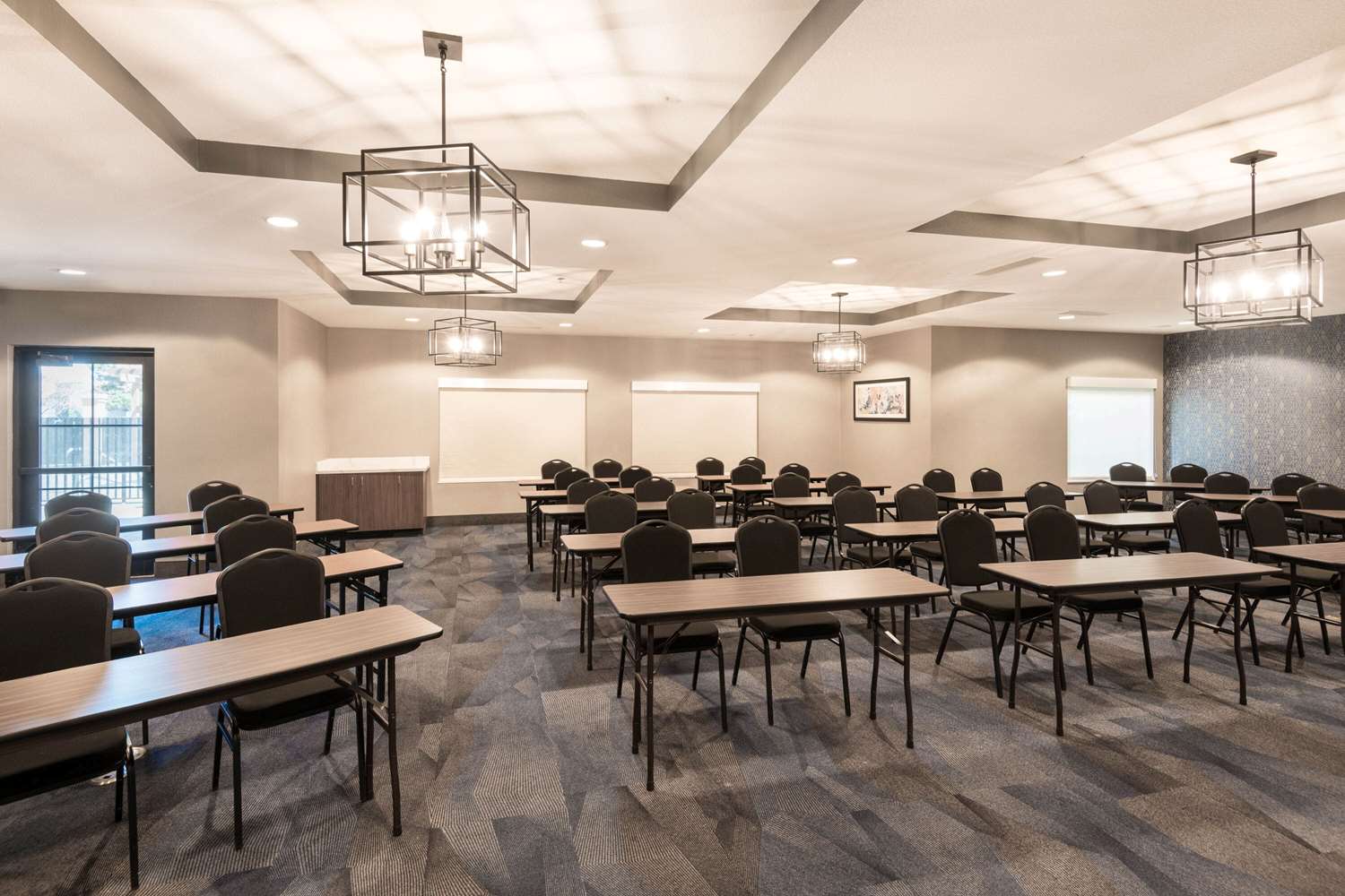 La Quinta Inn & Suites by Wyndham Las Vegas Airport South 40/46