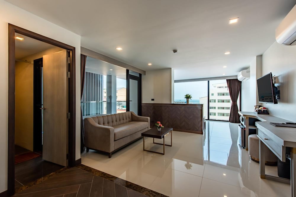 Blackwoods Hotel Pattaya 30/69