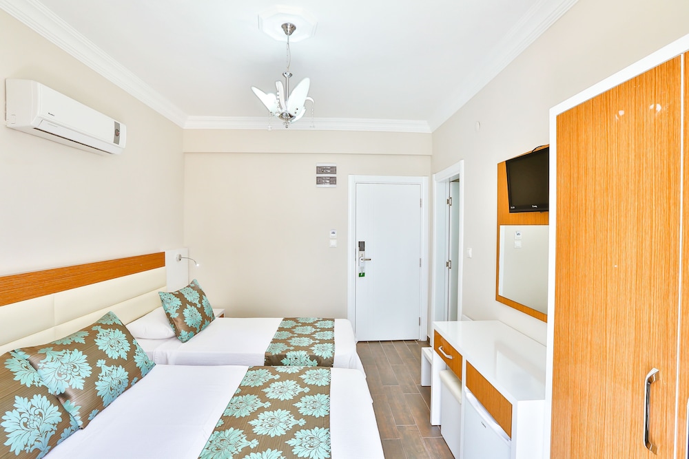 Hotel Kayahan 22/45