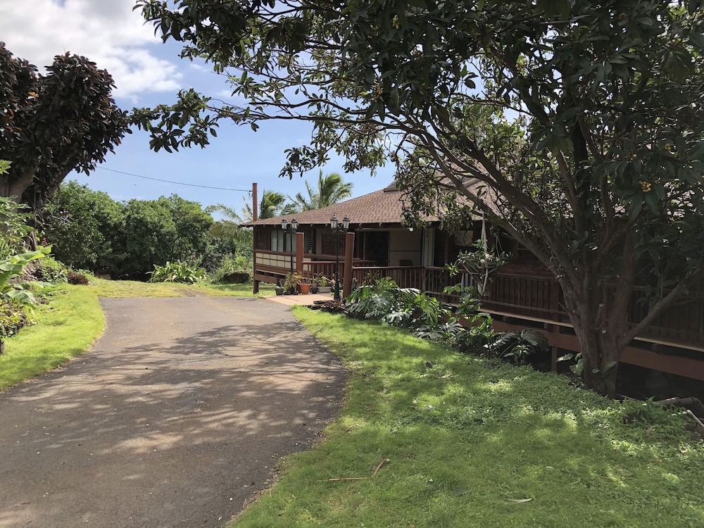 Hawaii Island Resort 39/42