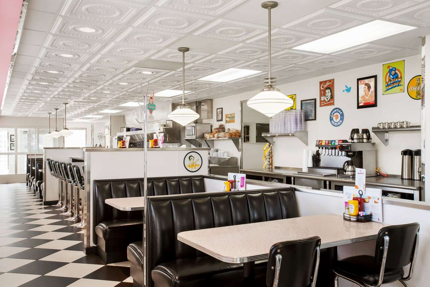 restaurant cafeteria