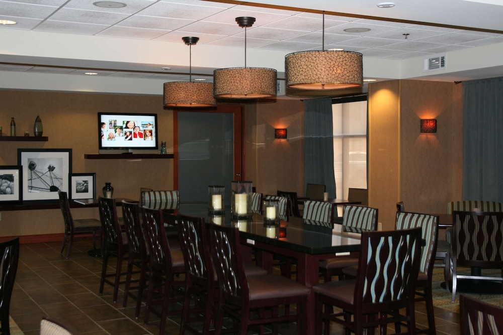 Hampton Inn Las Vegas North Speedway 33/44