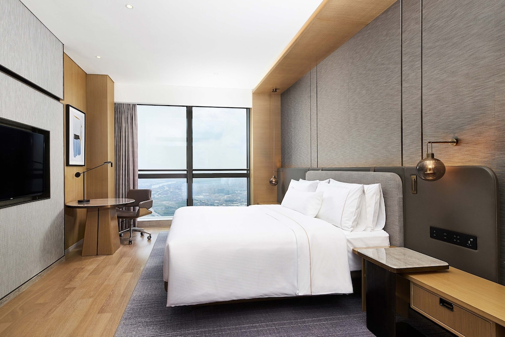 The Westin Zhongshan Guzhen 7/40