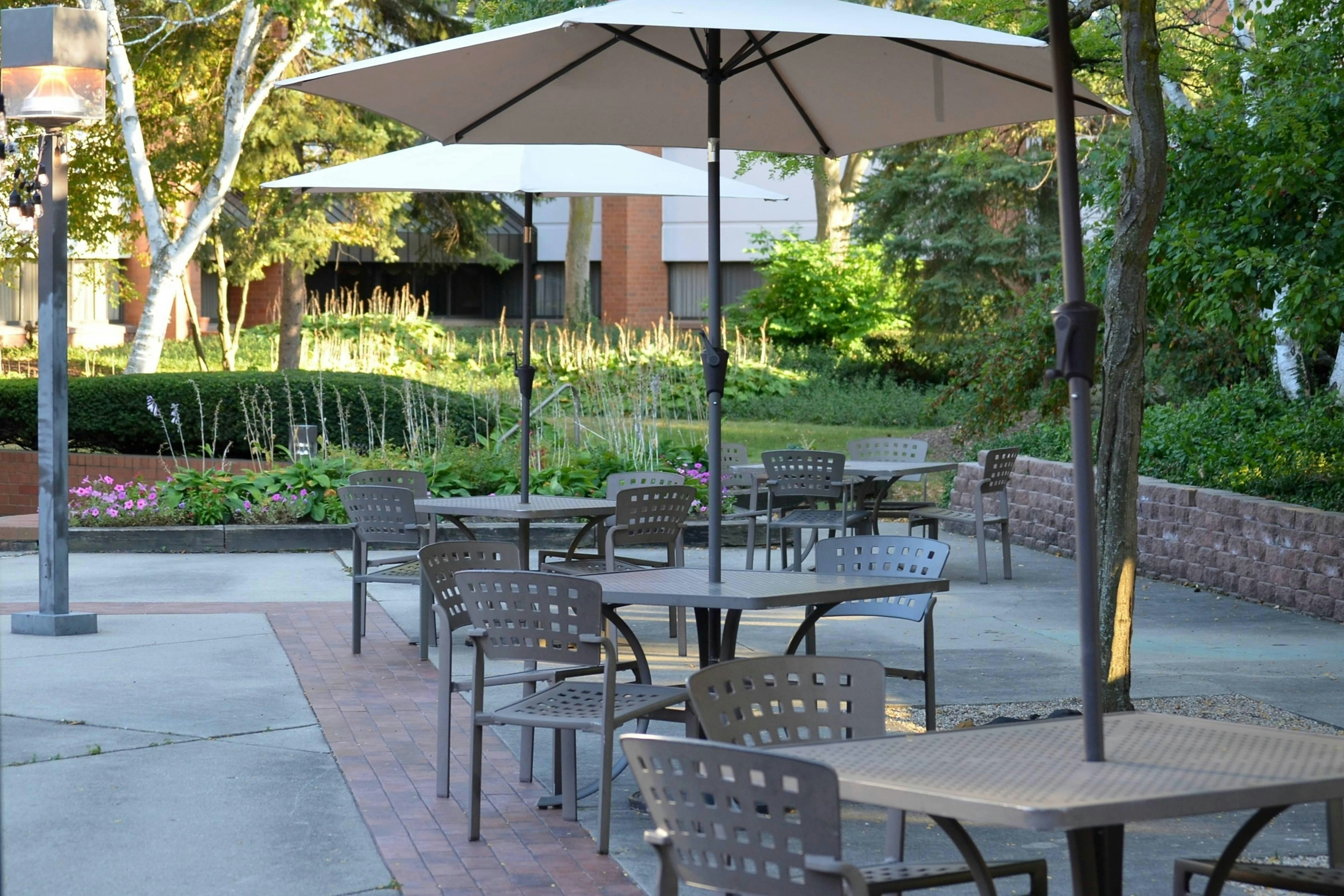 Delta Hotels by Marriott Racine 5/8