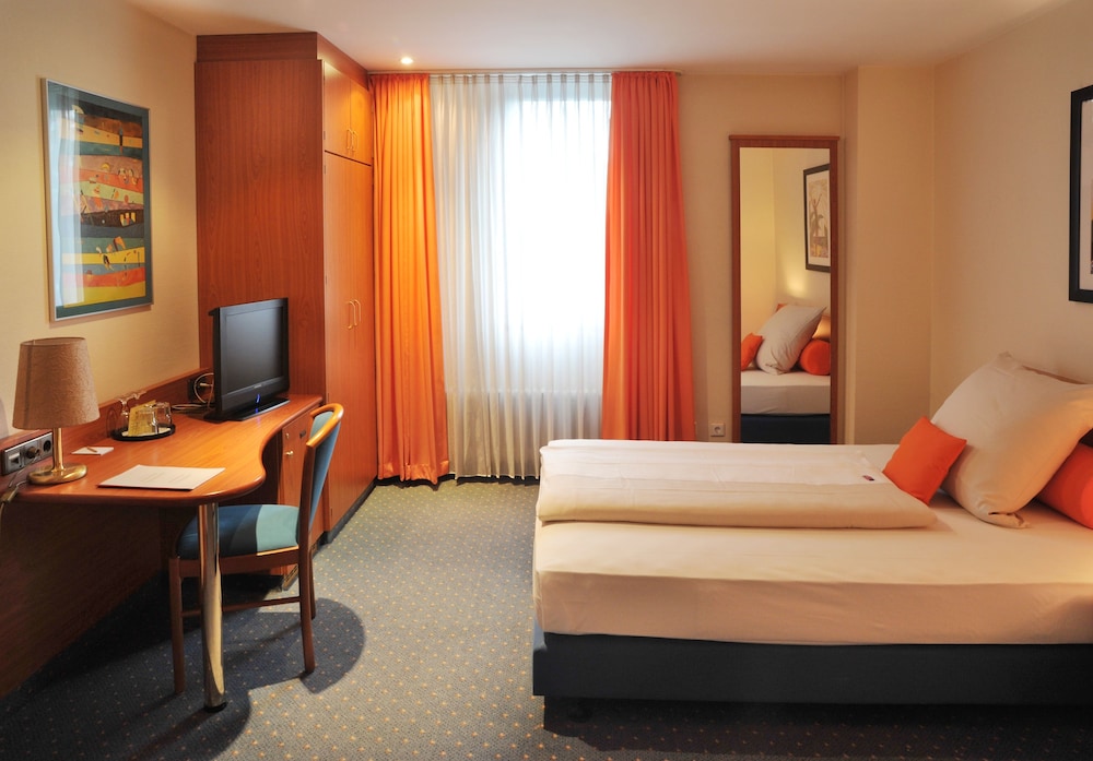Hotel Servatius 18/35