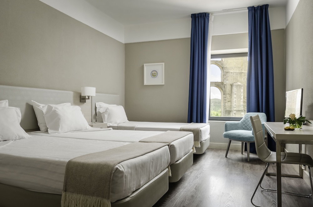 Hotel Dom Luis 16/50