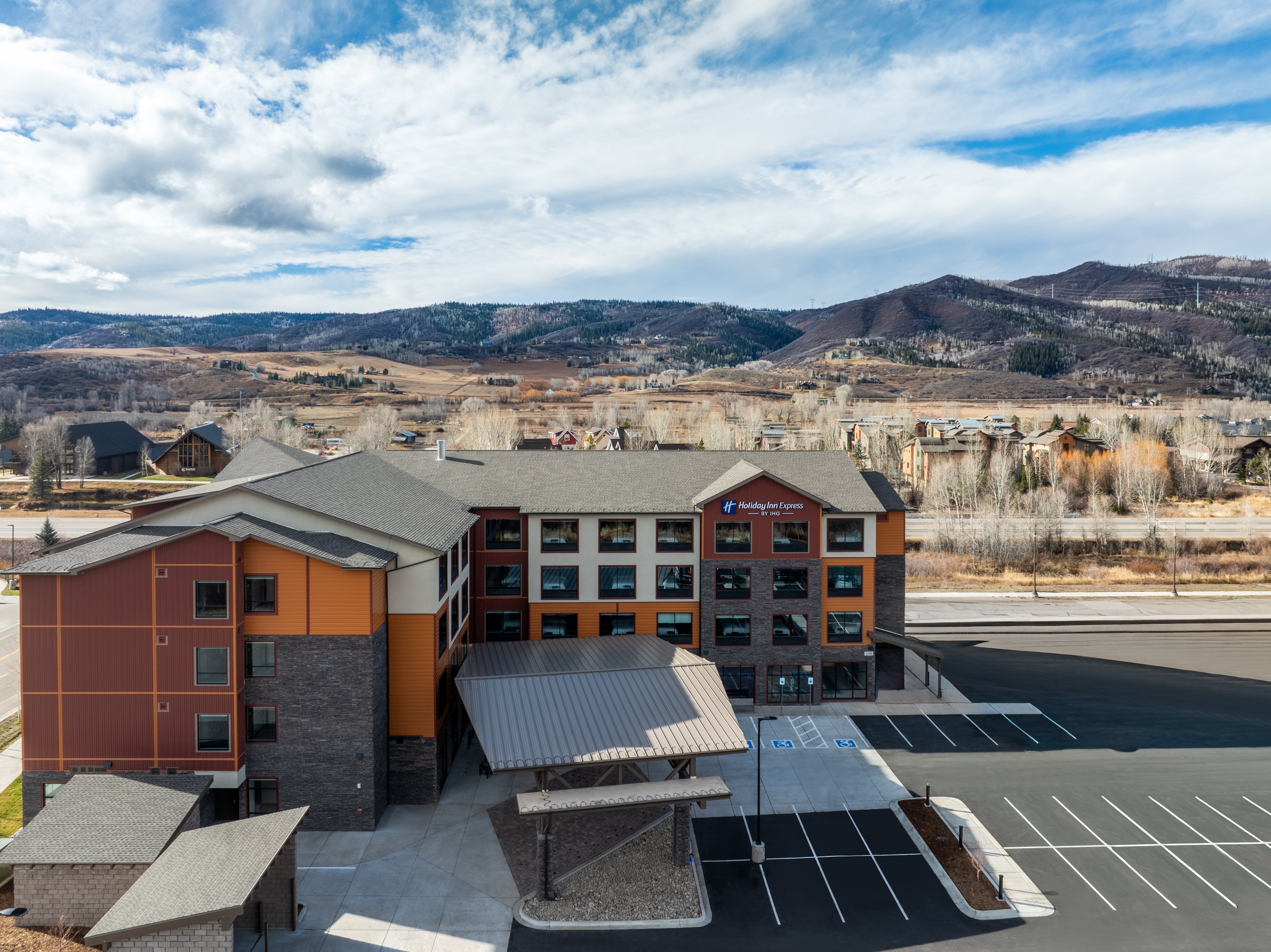 Holiday Inn Express & Suites Steamboat Springs by IHG 2/47