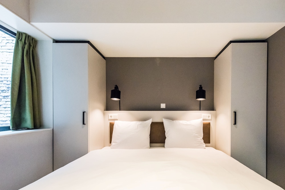 Short Stay Group Eastern Docklands Apartments 6/50