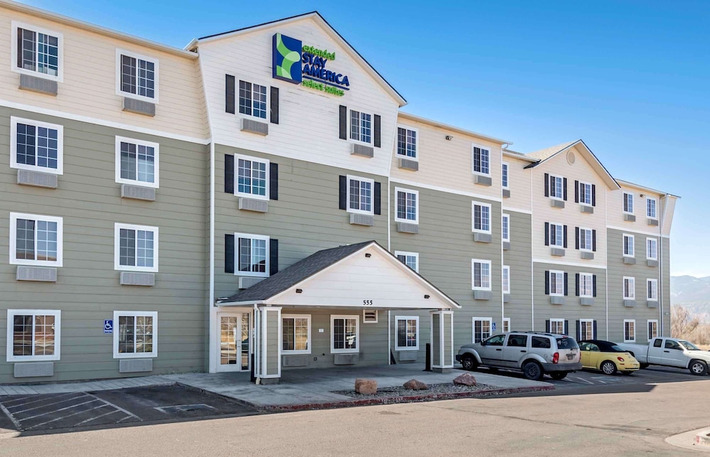 Extended Stay America Select Suites - Colorado Springs - Airport 33/38