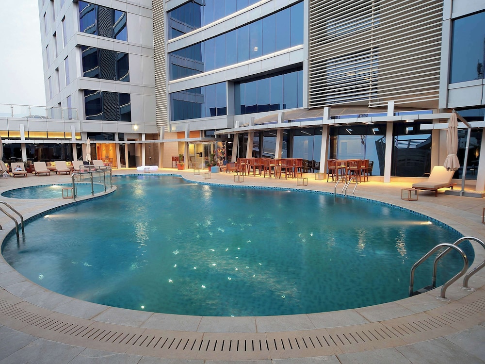 نوفوتيل جازان(Novotel Jazan Hotel) 73/76