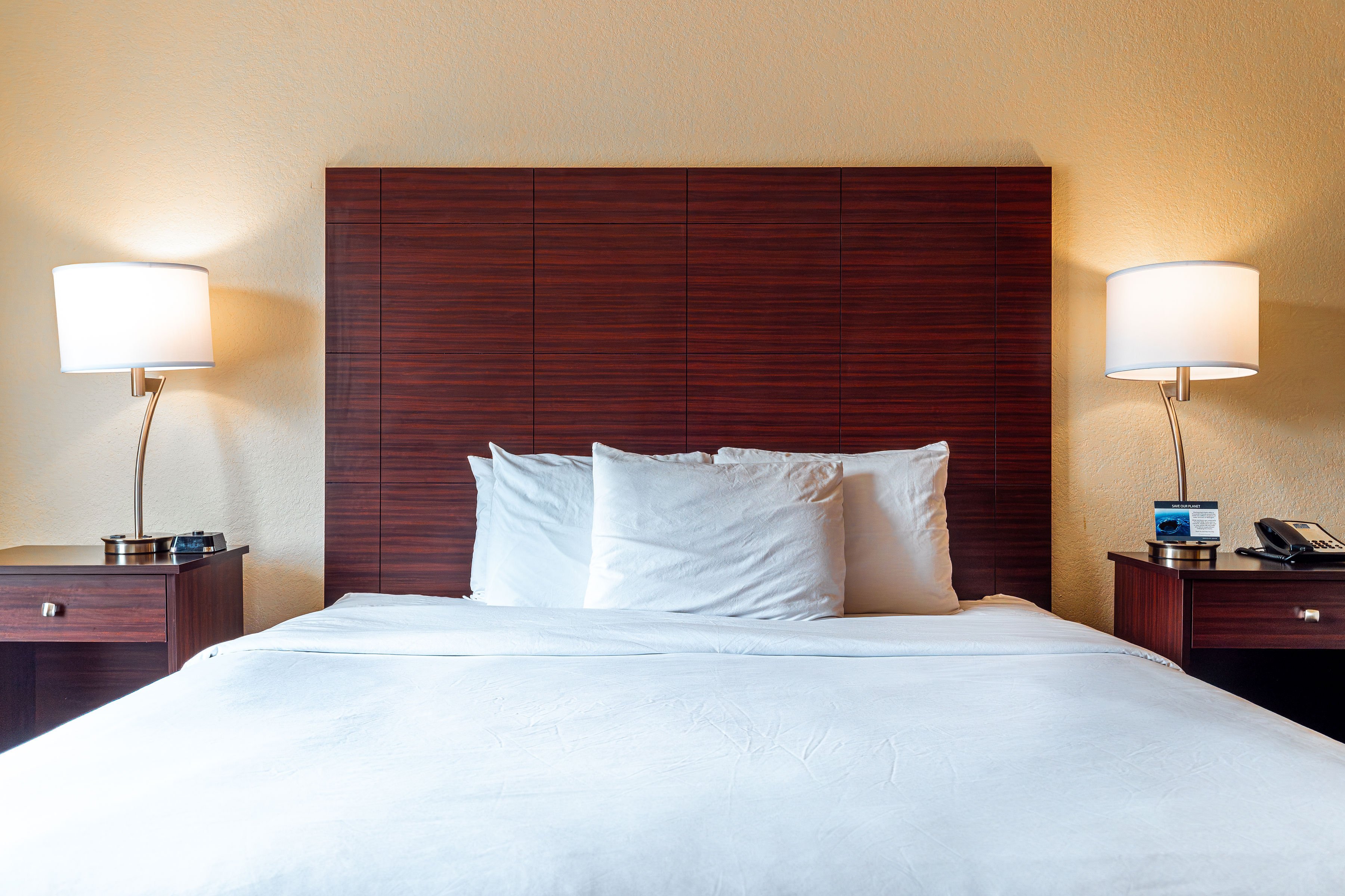 Cobblestone Inn Amp Suites Big Lake Tx 38/80