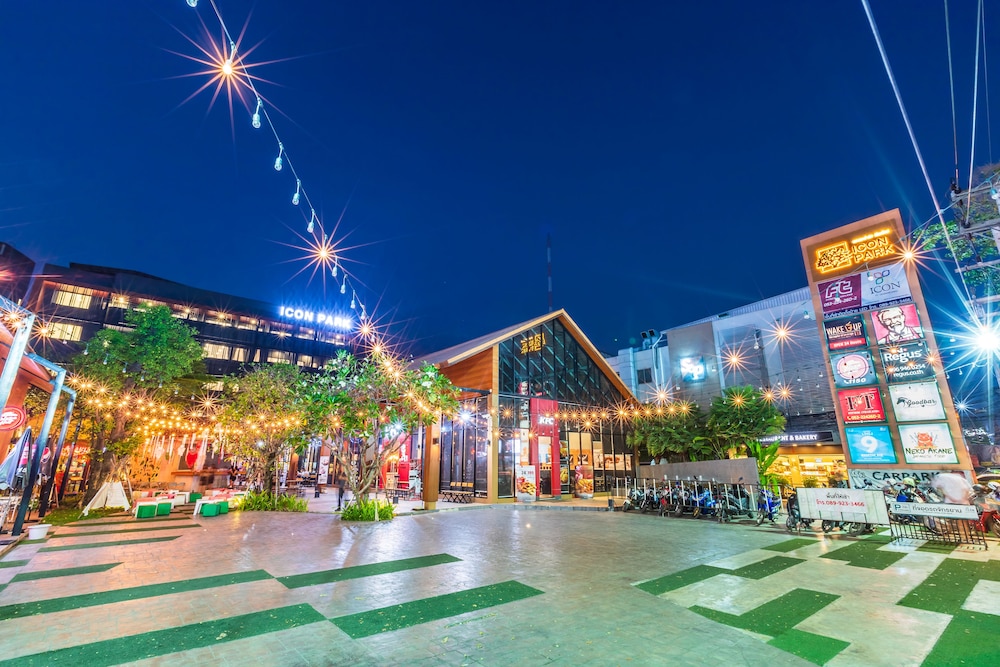 Icon Park Hotel Chiang Mai 62/67