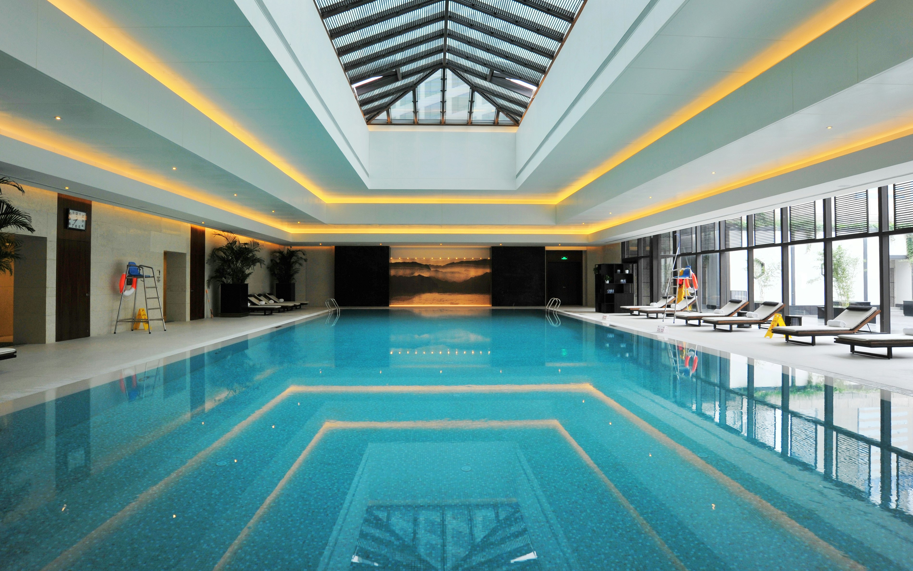Jinling Hotel 41/52