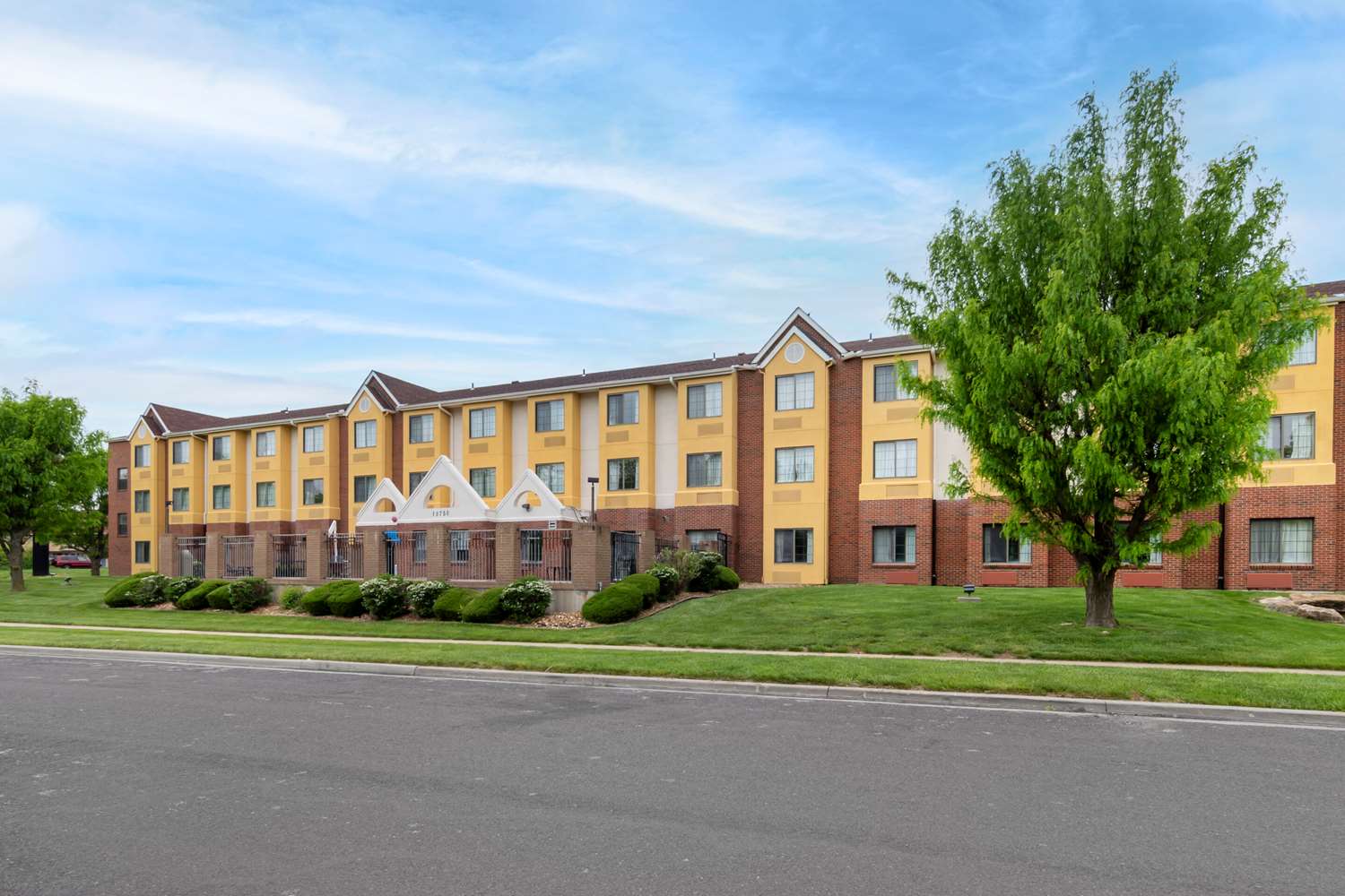 Quality Inn Overland Park Kansas City 3/29