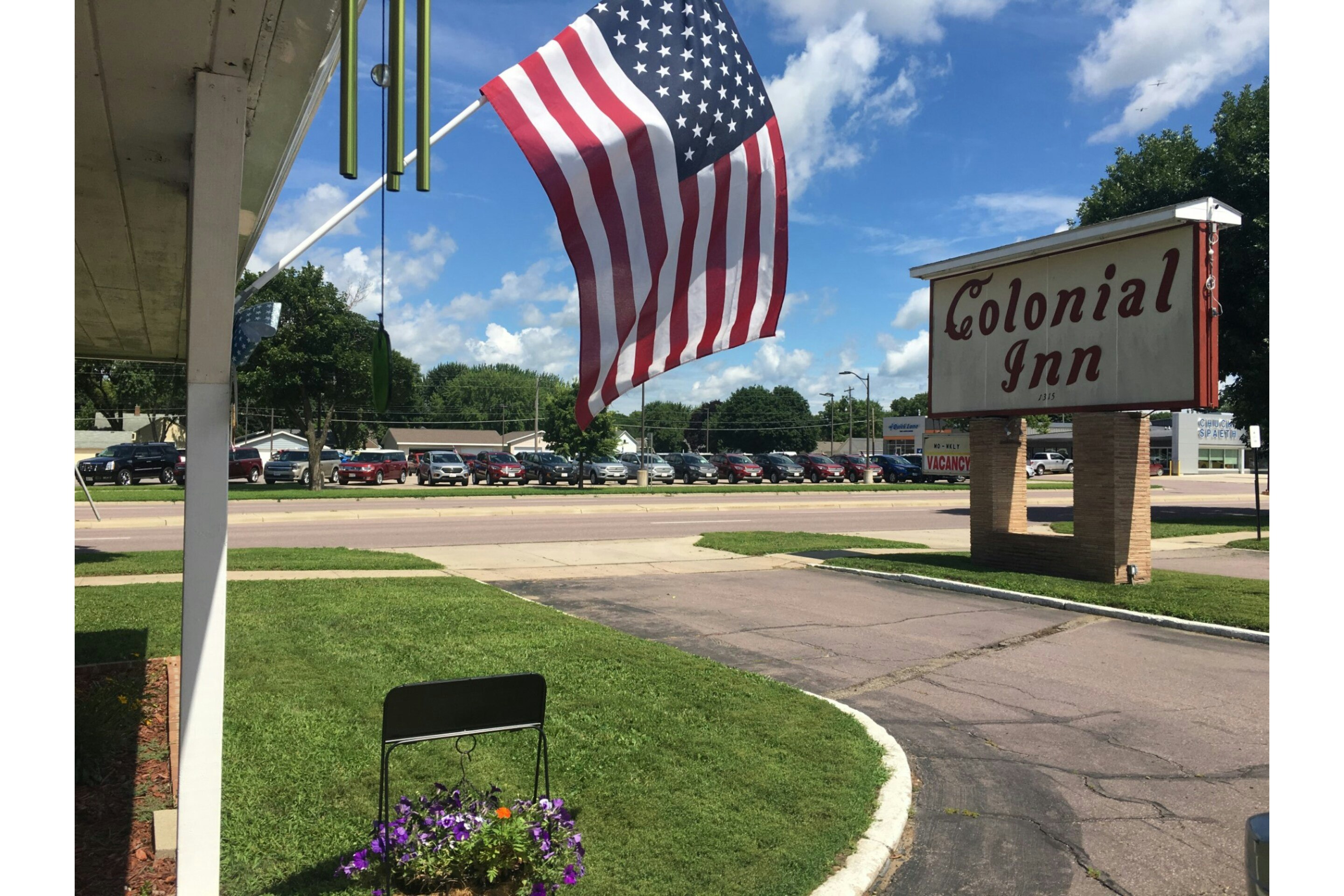 Colonial Inn Extended Stay By OYO New Ulm 6/7