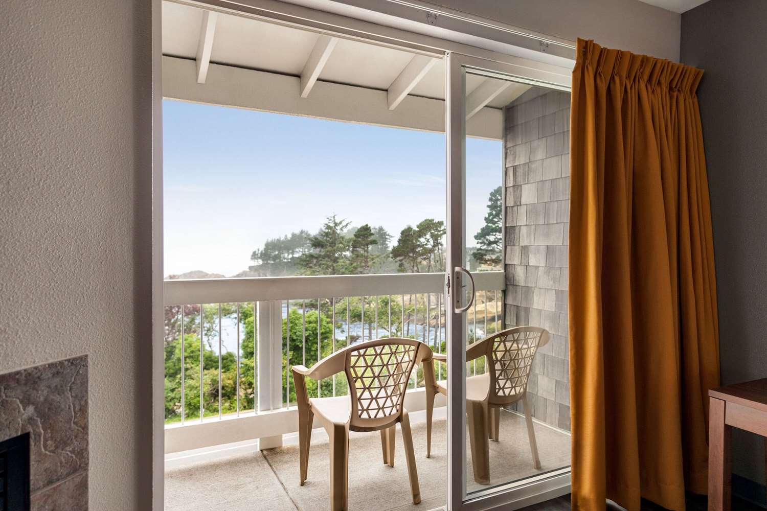 Travelodge By Wyndham Depoe Bay 33/50