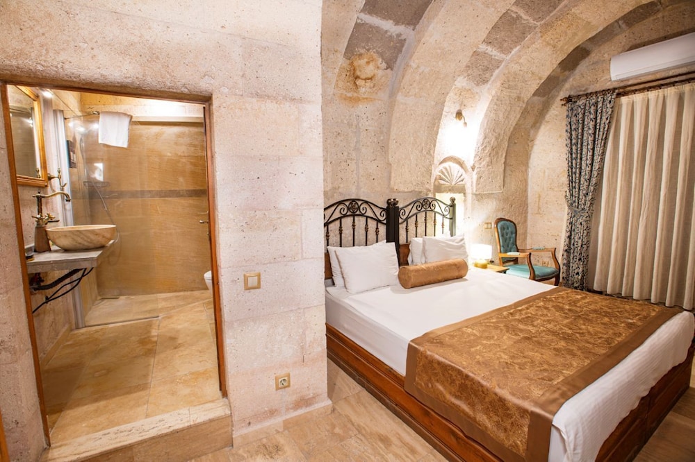 غرفة بانورامية قياسية بسرير كوين، Caldera Hotel 4/10