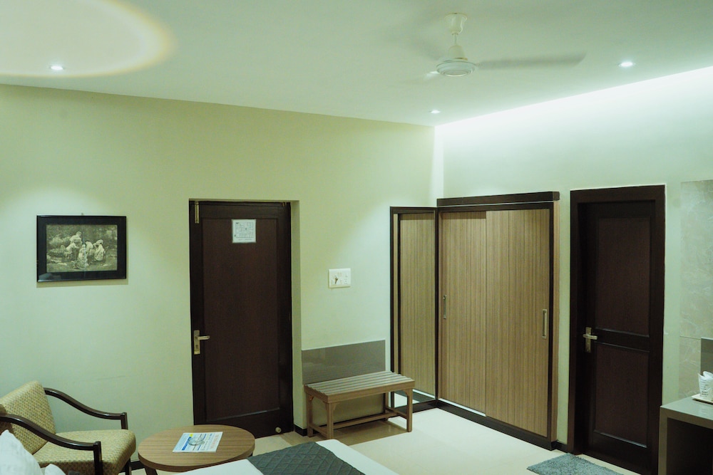 YATRIK. 22/50