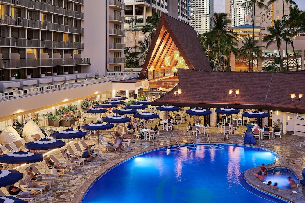 OUTRIGGER Reef Waikiki Beach Resort 6/86