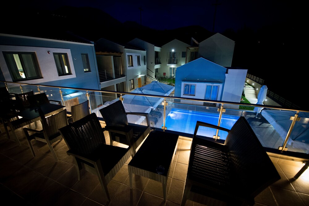 Mantinia Bay Hotel 10/45