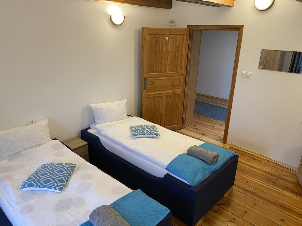 Hostel Sweet Dream Accommodations 12/50