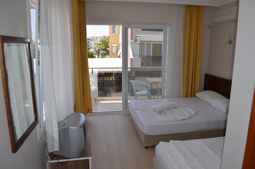 Mulka Hotel 14/48