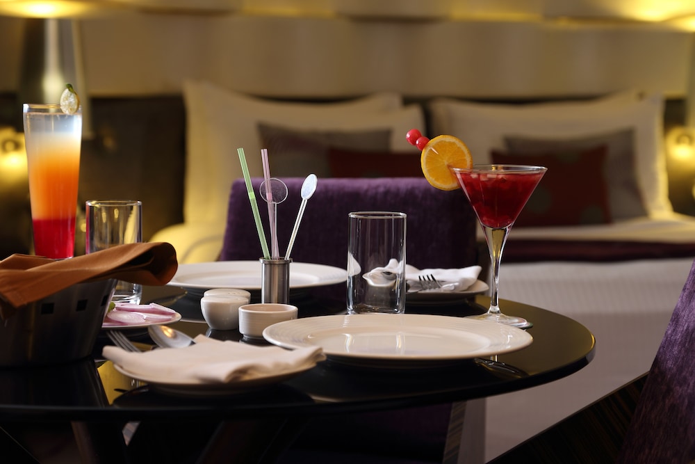 Fortune Select SG Highway, Ahmedabad - Member ITC Hotels Group 15/39