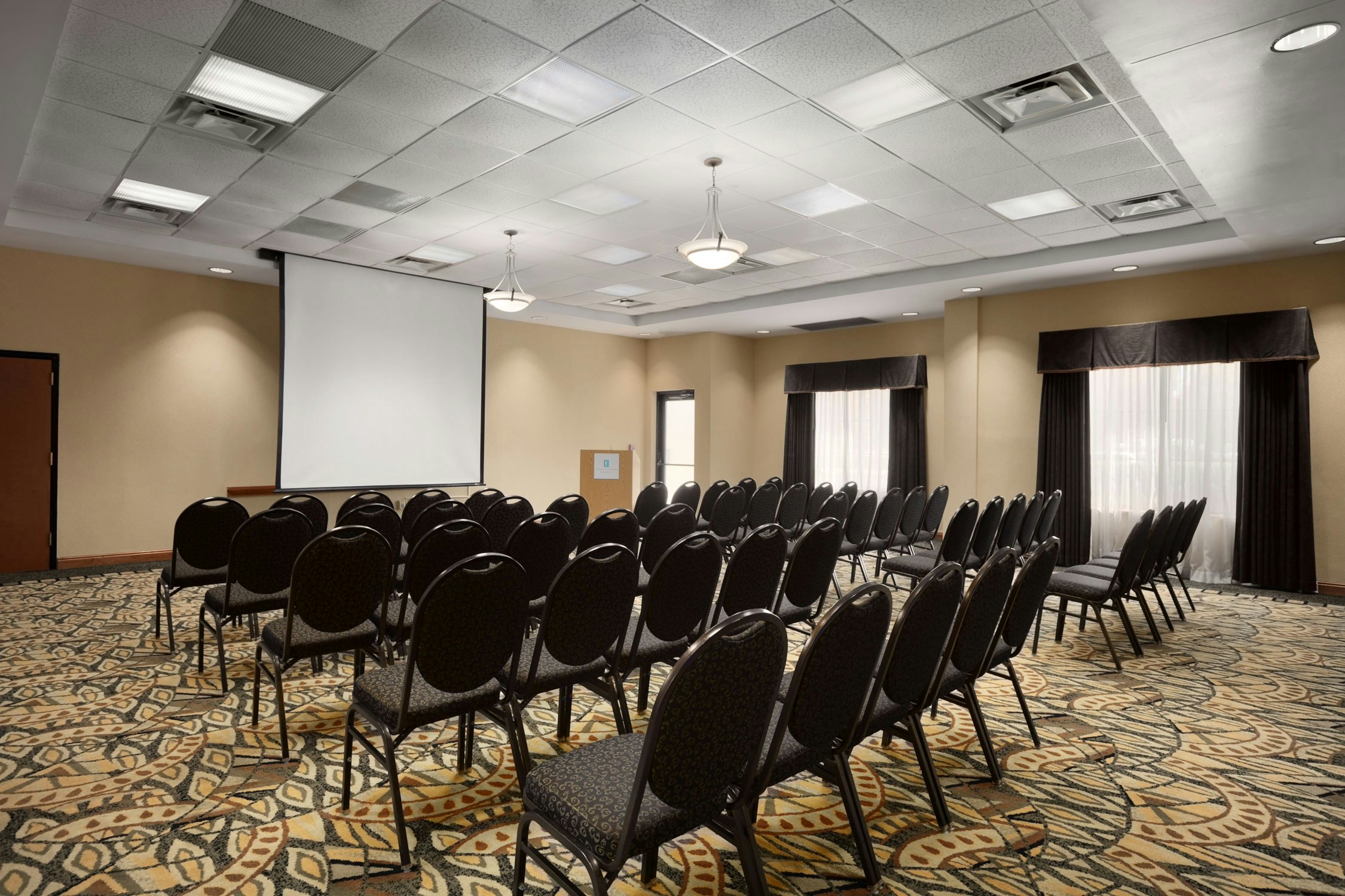 Embassy Suites By Hilton Atlanta Alpharetta 73/82