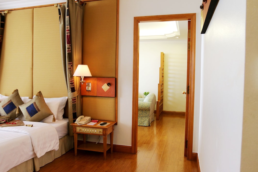 ANGKOR CENTURY RESORT AND SPA 34/78