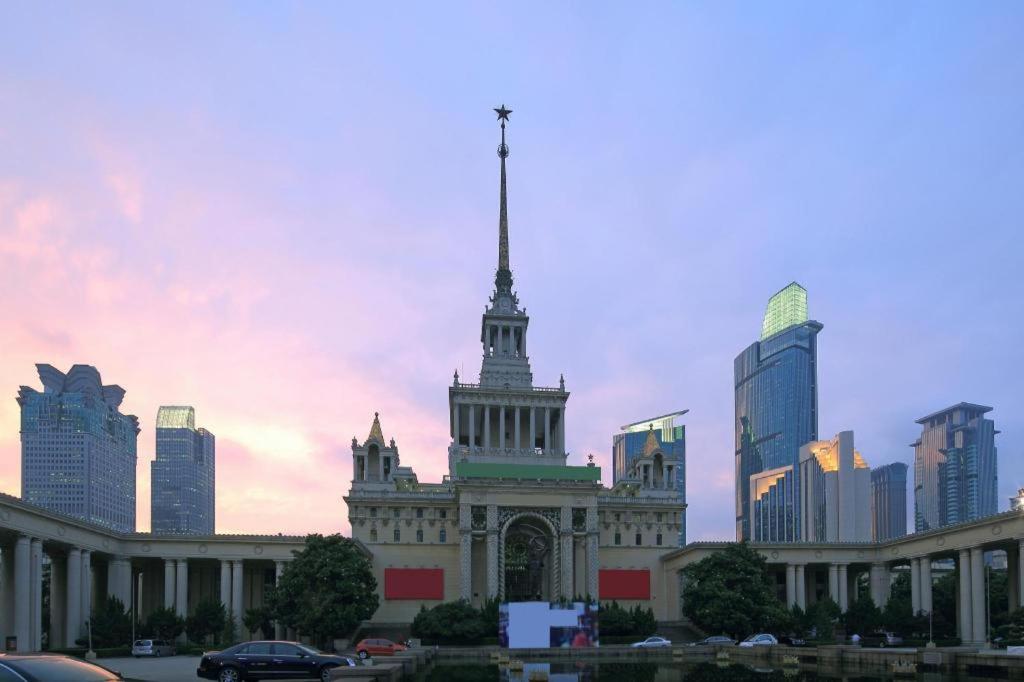 GYA Shanghai Long Distance Passenger Terminal Hotel 42/49