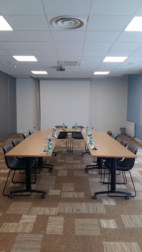 Ibis Epinal Centre Ville 62/71