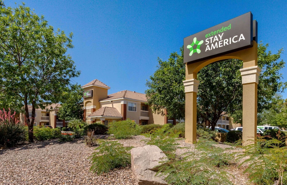 Extended Stay America Suites Phoenix Scottsdale Old Town 2/40