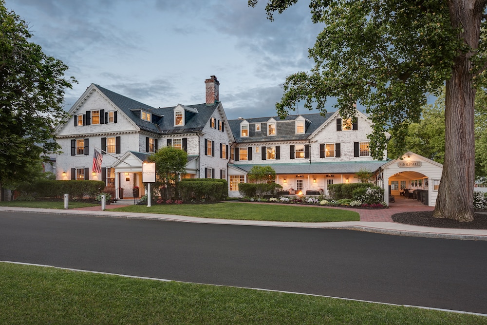 Inn on Boltwood 63/64
