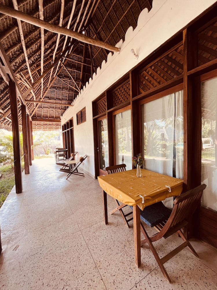 Arthotel Zanzibar 23/50