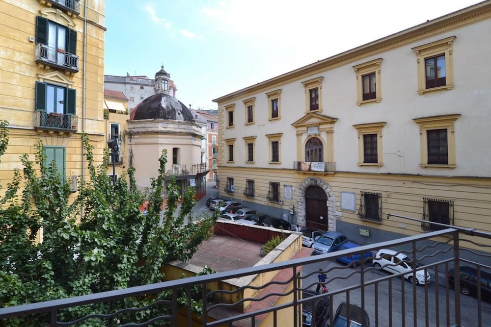 Santi E Saraceni 4/44