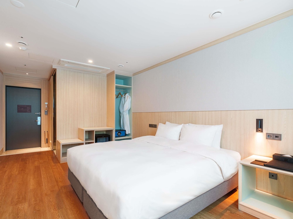 Ibis Styles Ambassador Jeonju City Centre 26/63