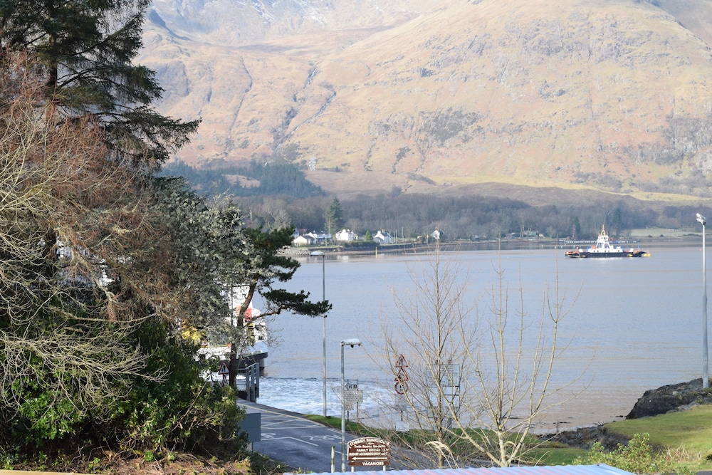 The Corran 33/35