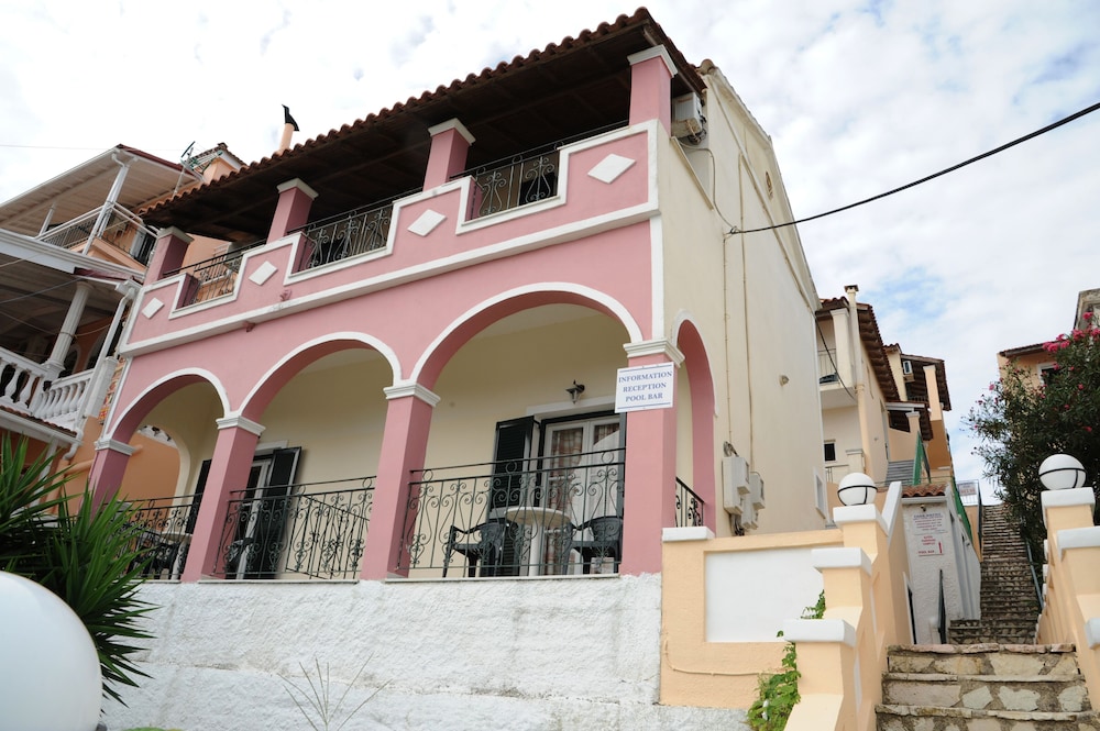 Kavos Panorama Complex 7/50