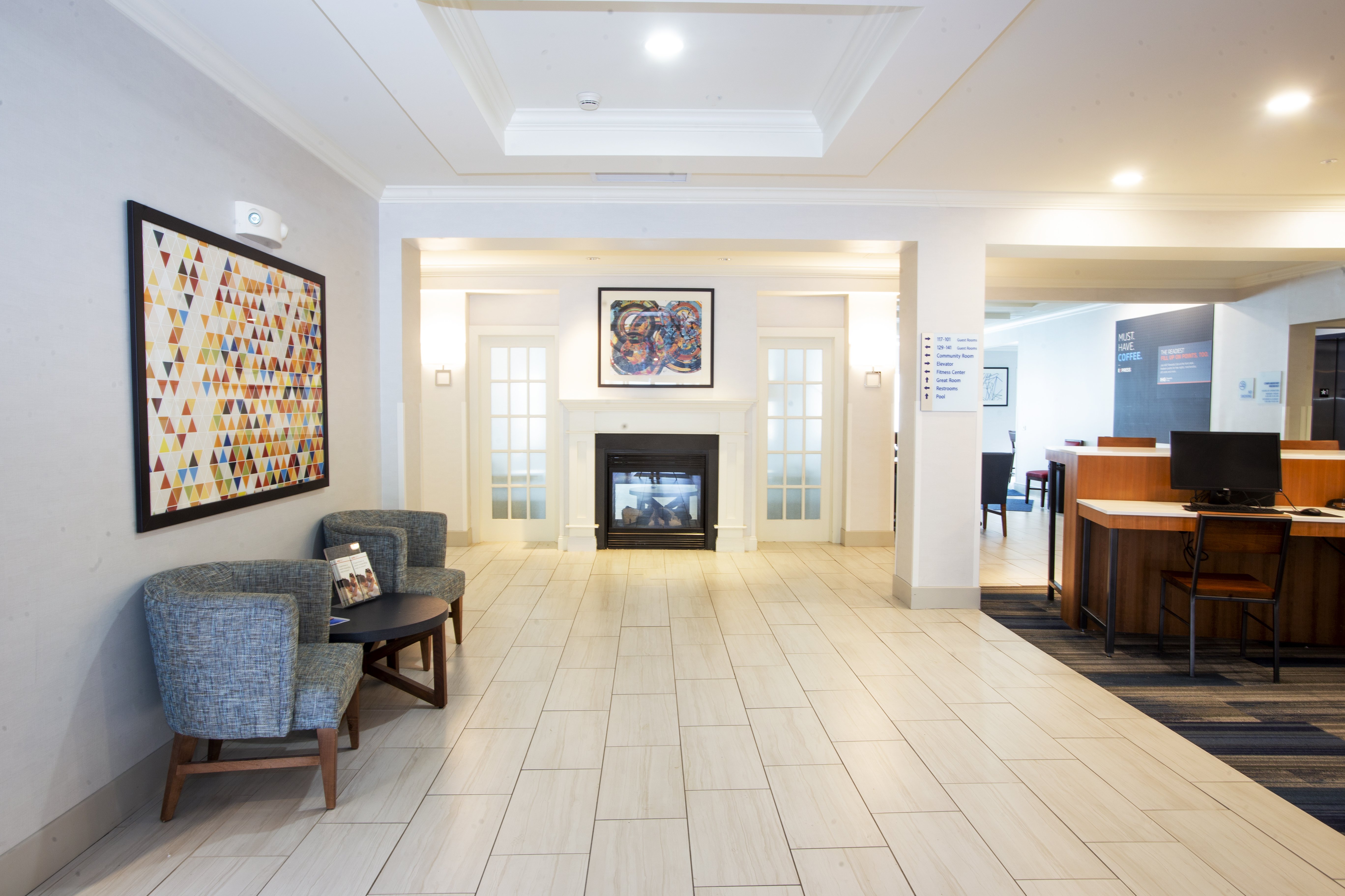 Holiday Inn Express Bethlehem Airport Allentown Area 52/80