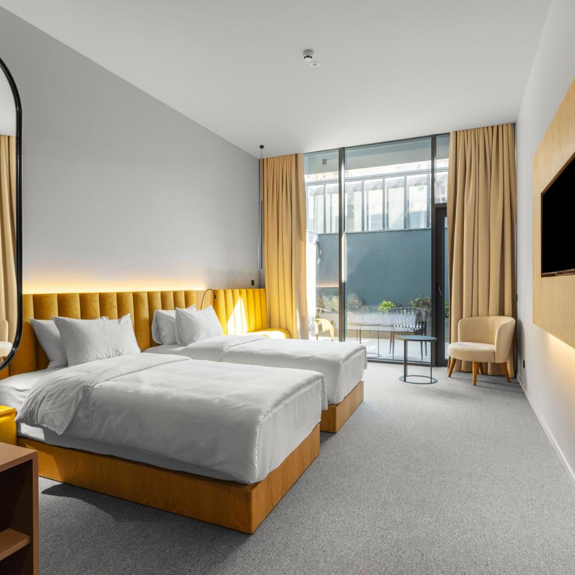 Room, King Bed, Terrace