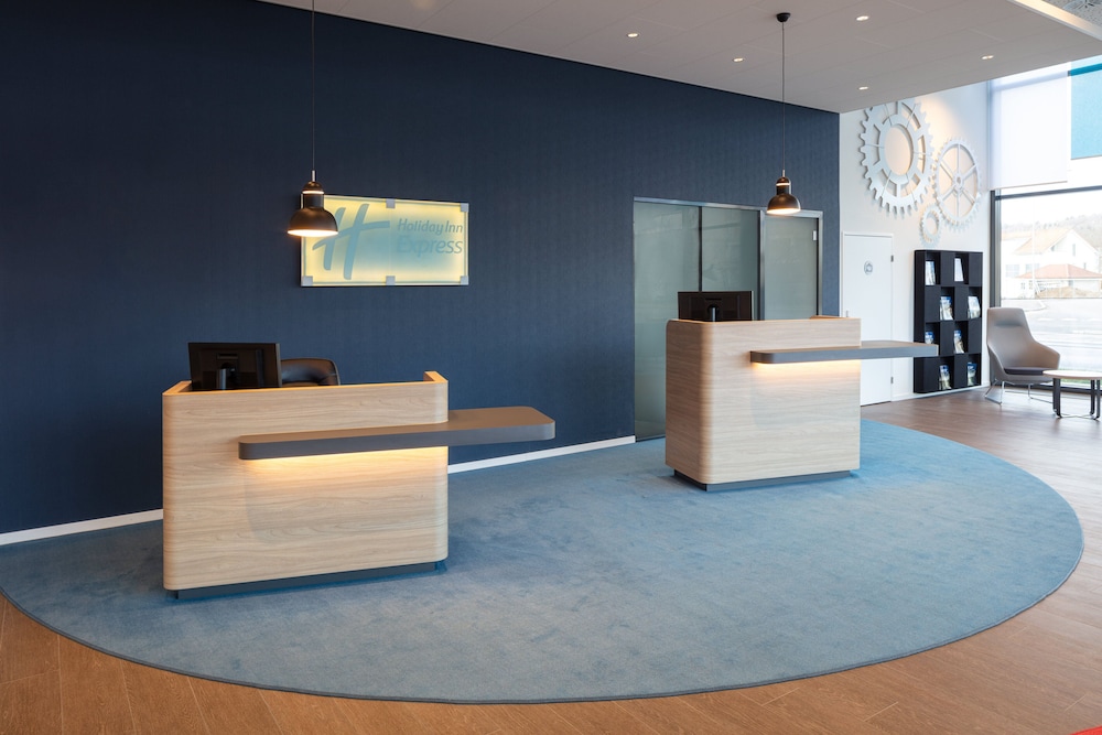 Holiday Inn Express Aarburg - Oftringen 38/80
