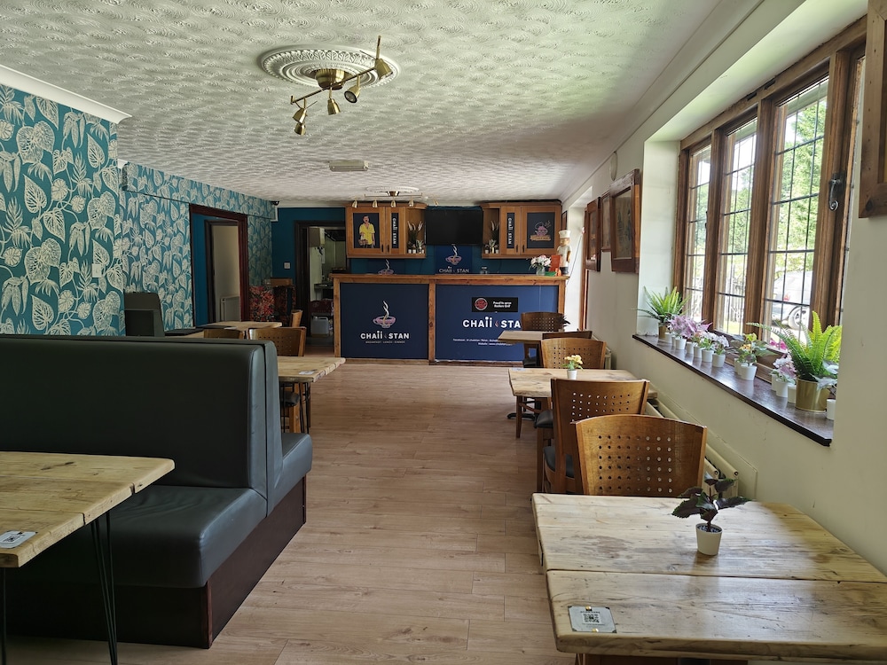Little Foxes Hotel 43/62