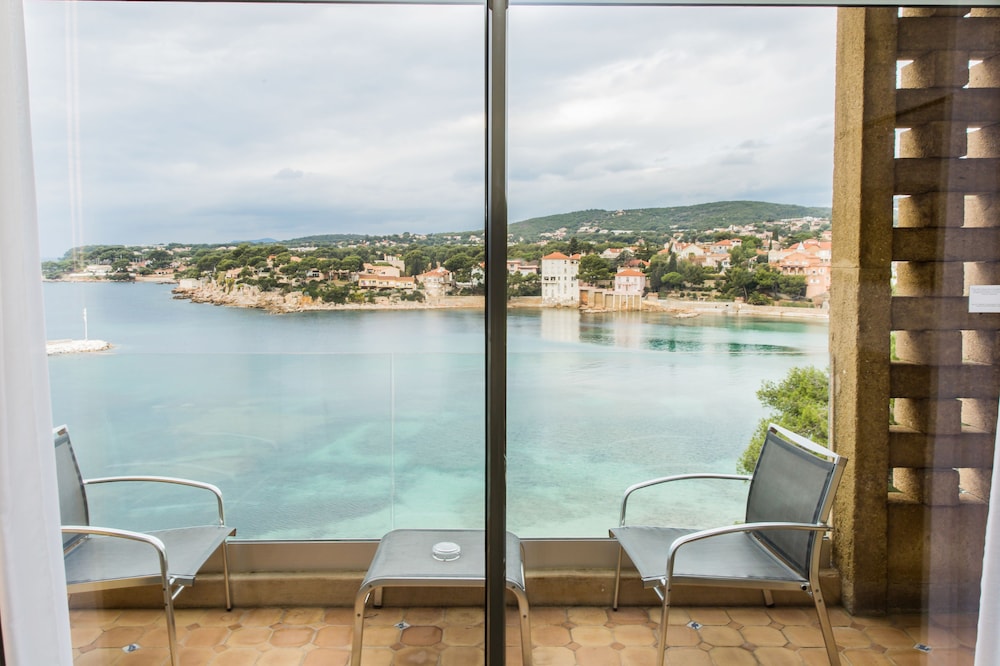 Thalazur Bandol Ile Rousse Hotel 43/71