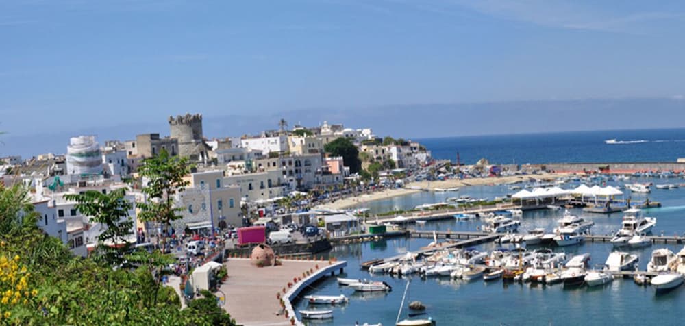 Hotel Villa Tre Sorelle 34/50