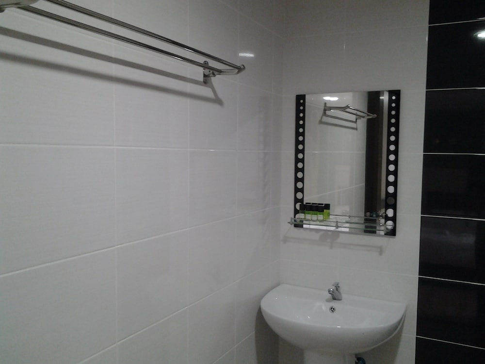 Suria Seremban Hotel 16/40