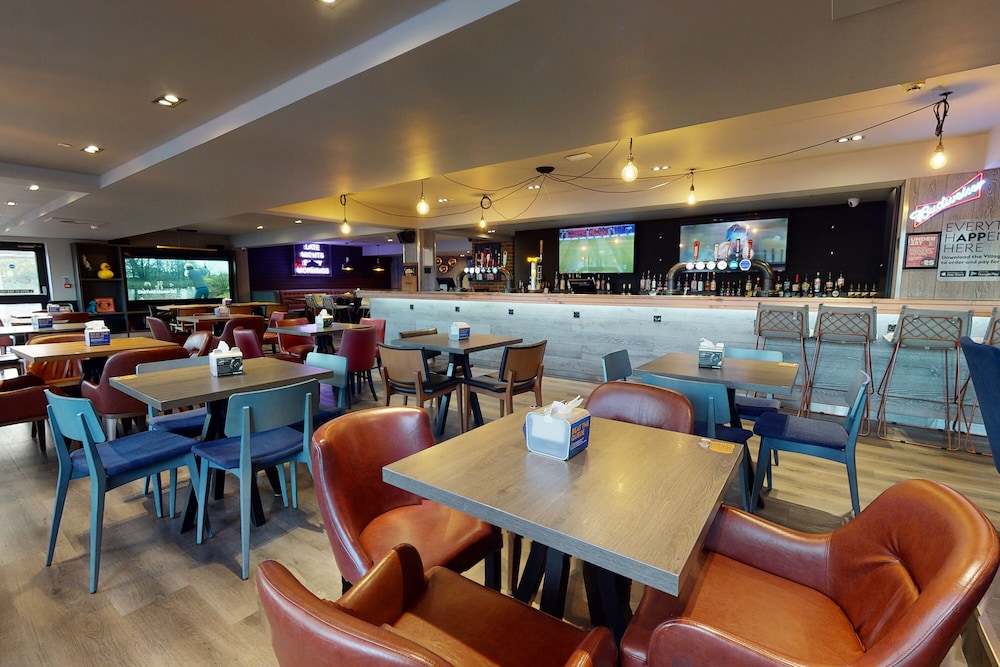 Village Hotel Club Bournemouth 53/81