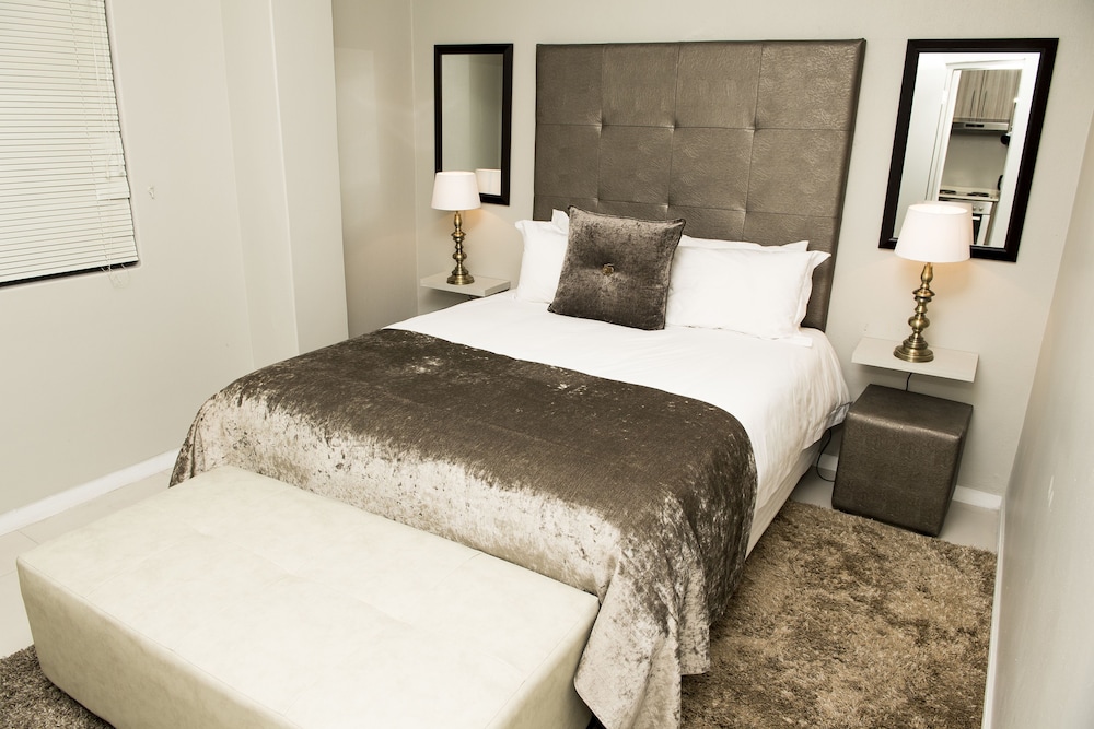 Heritage Square Apartments 34/70