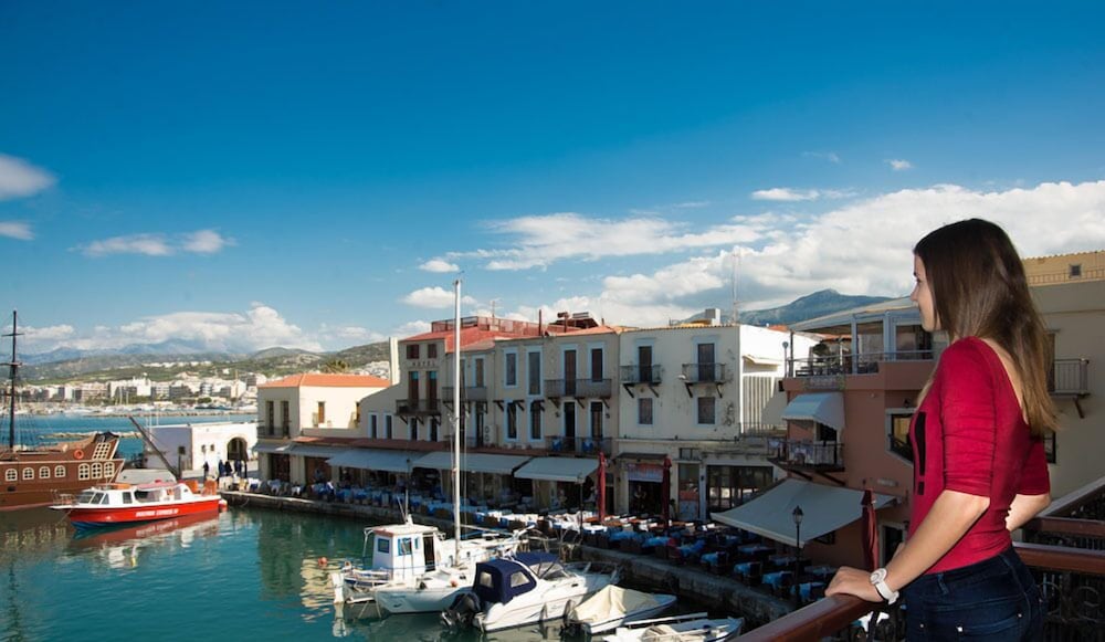 Porto Enetikos Suites 46/50